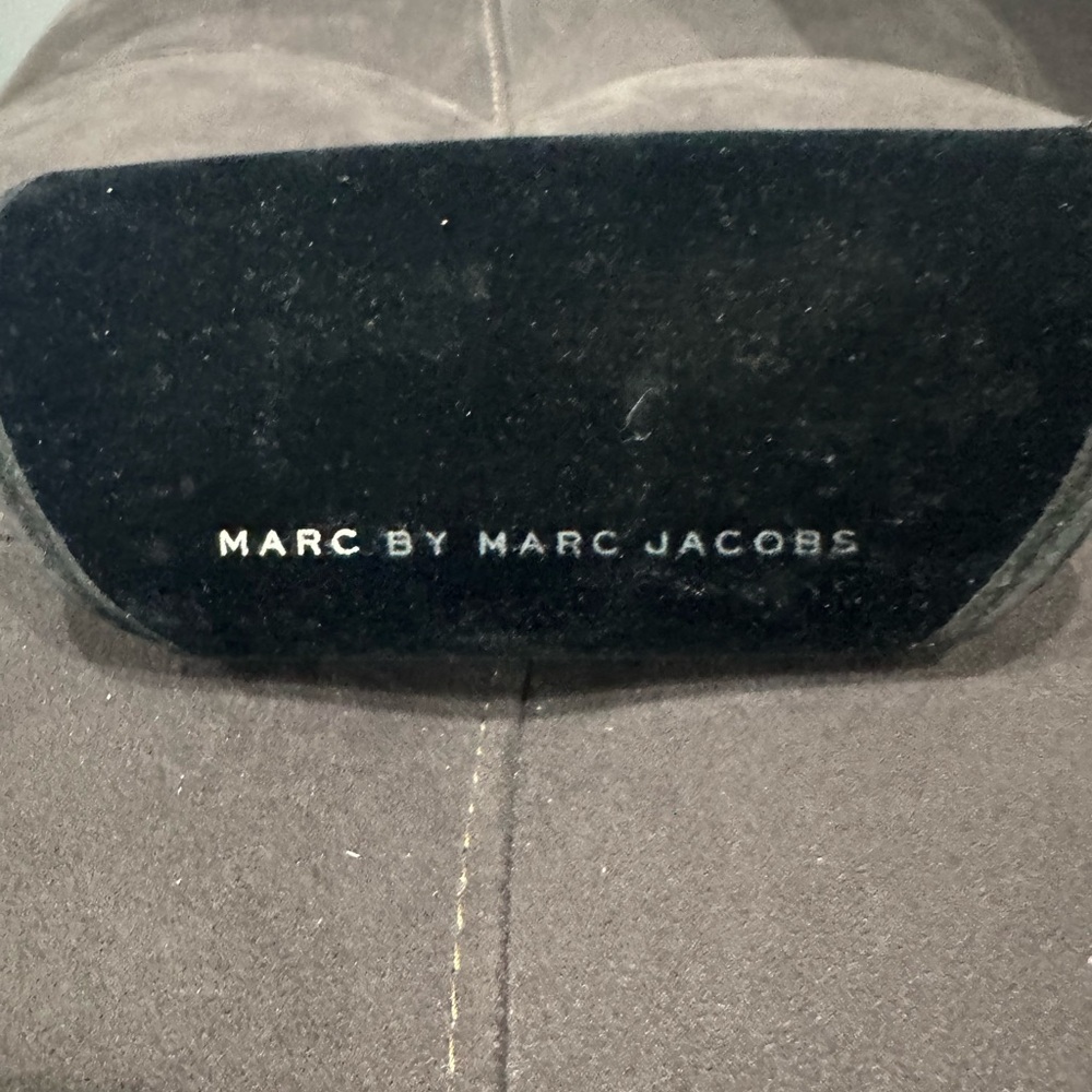Marc by Marc Jacobs Dark Sunglasses Holder